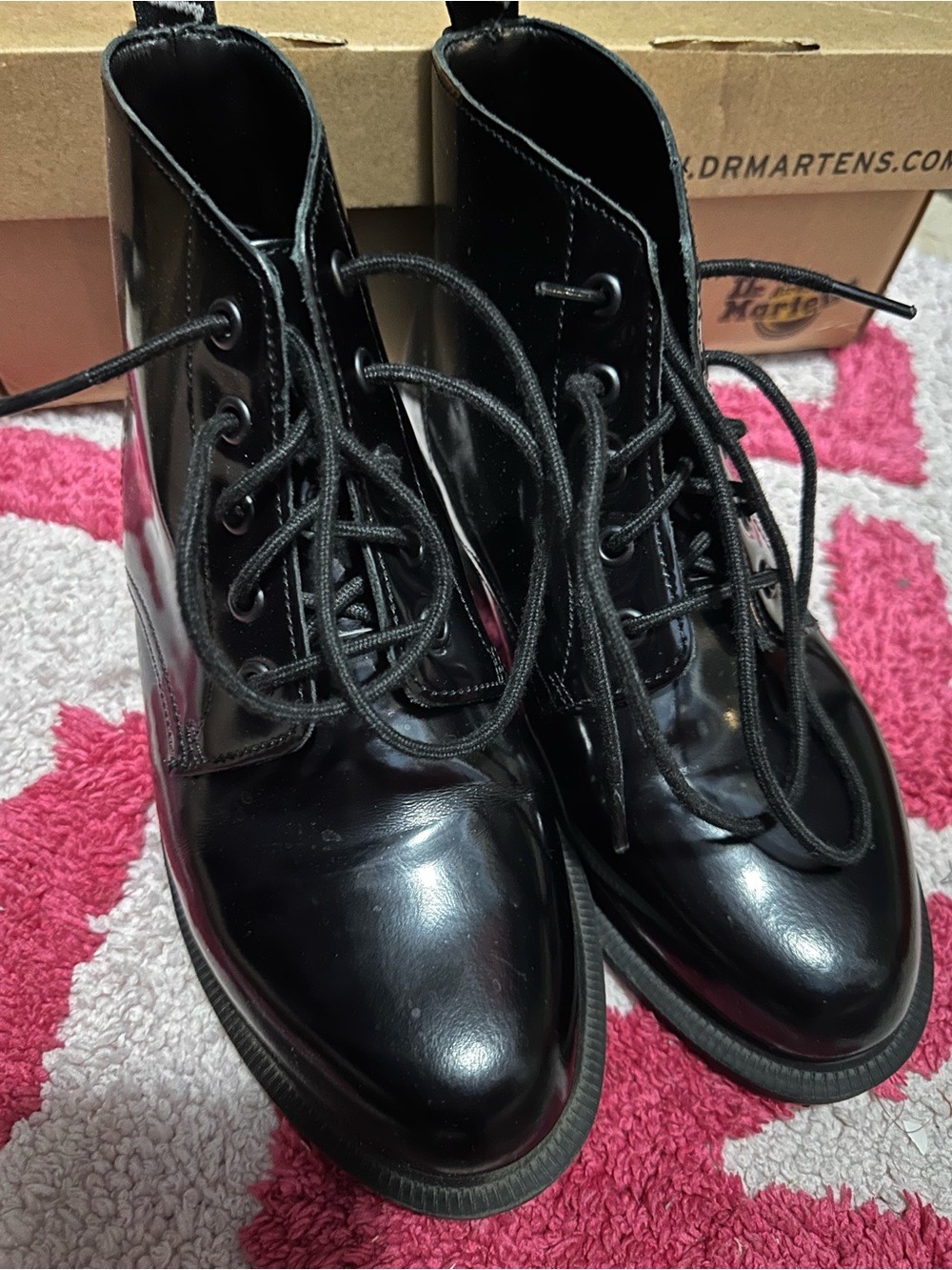 Dr. Martens Emmeline boot size 7W